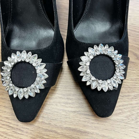 Michael Kors Rhinestone Pump - Picture 6 of 15